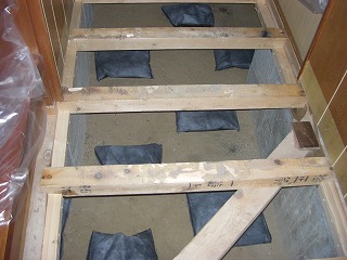 ���b�V���[�ʂ���ɂ��ĕ~�����ׂ܂��B